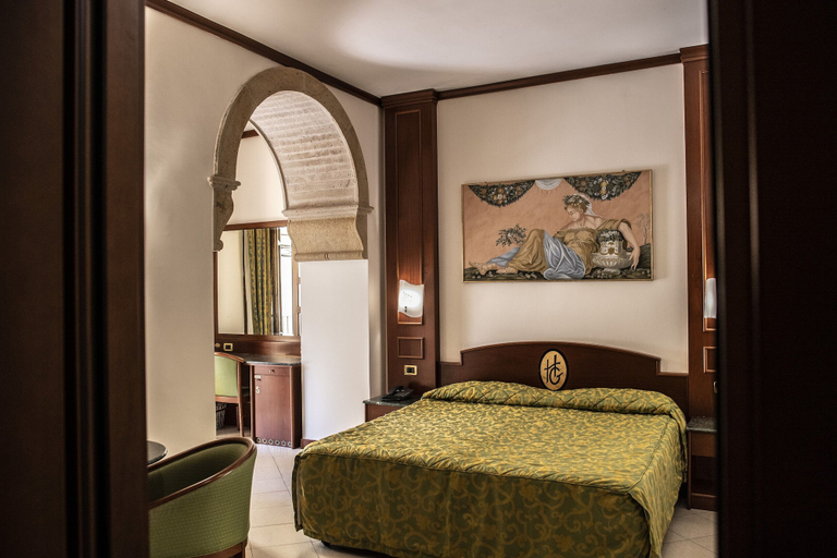Bedroom 4, Hotel Garibaldi, Messina
