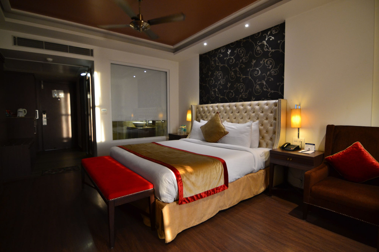 Bedroom 3, Indraprastha Spa Resort, Kangra