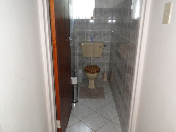 Bathroom 5, Bluewater Beach Accommodation, Nelson Mandela Bay