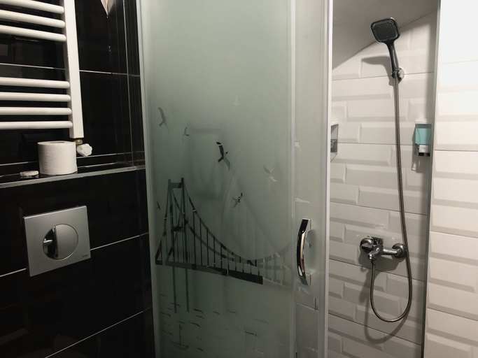 Bathroom 5, Centre Suites Taksim, Beyoğlu