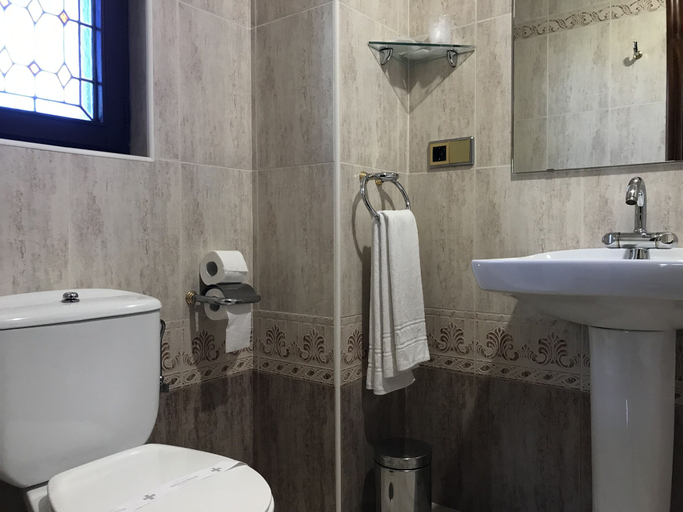 Bathroom 3, Hotel Rural Haras Aritza, Cantabria