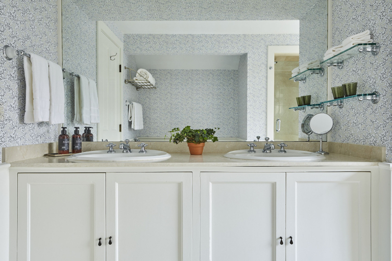 Bathroom 5, Mayflower Inn and Spa, Litchfield