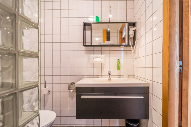 Bathroom 4, Hotel Inn Salland, Raalte