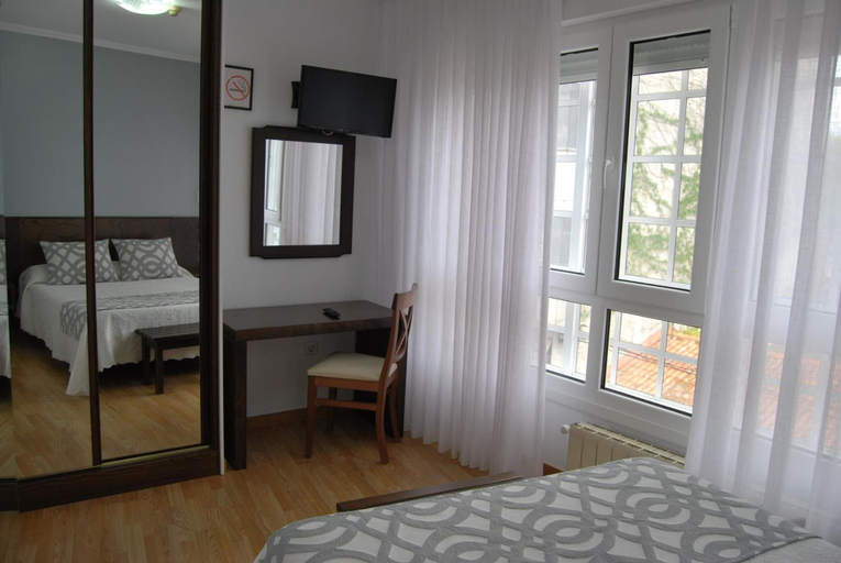 Bedroom 3, Hotel Restaurante Elisardo, A Coruña