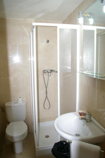 Bathroom 5, Hostal El Olivo, Granada