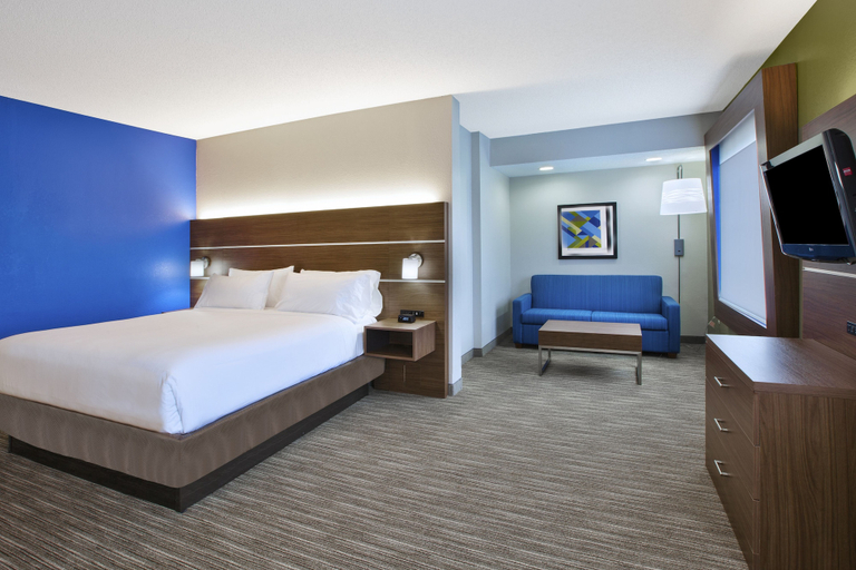 Bedroom 4, Holiday Inn Express & Suites MANCHESTER-CONF CTR(TULLAHOMA), Coffee