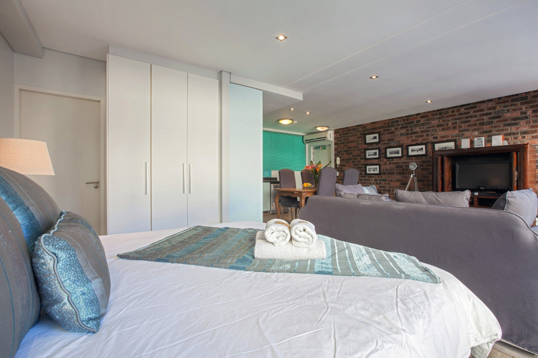 Bedroom 3, St Georges 304 by CTHA, City of Cape Town