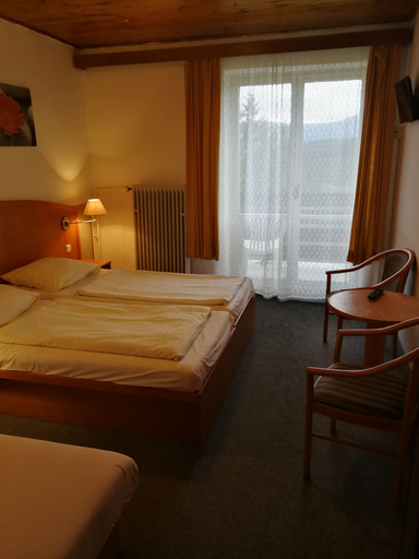 Bedroom 2, Penzion DIANA, Klatovy