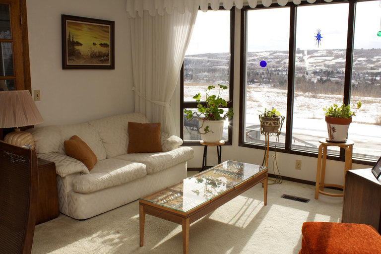 Others 4, Cozy Nest B&B, Division No. 6