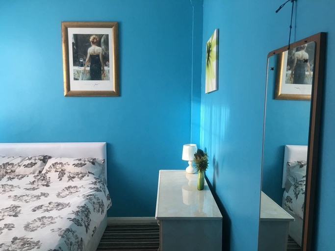 Bedroom 2, Clean & Modern 1 Bedroom Apartment, London