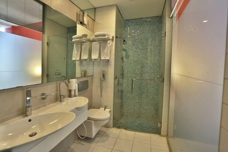 Bathroom, Canyon Boutique Hotel, Wadi Essier