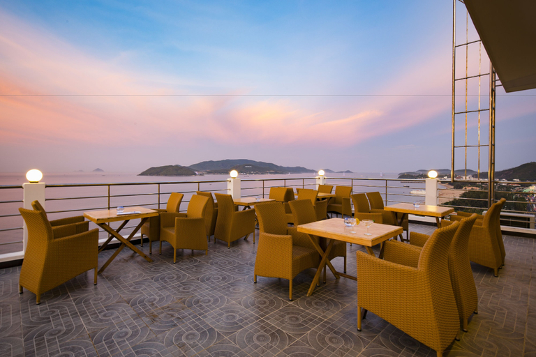 Food & Drinks 4, Majestic Star Hotel, Nha Trang