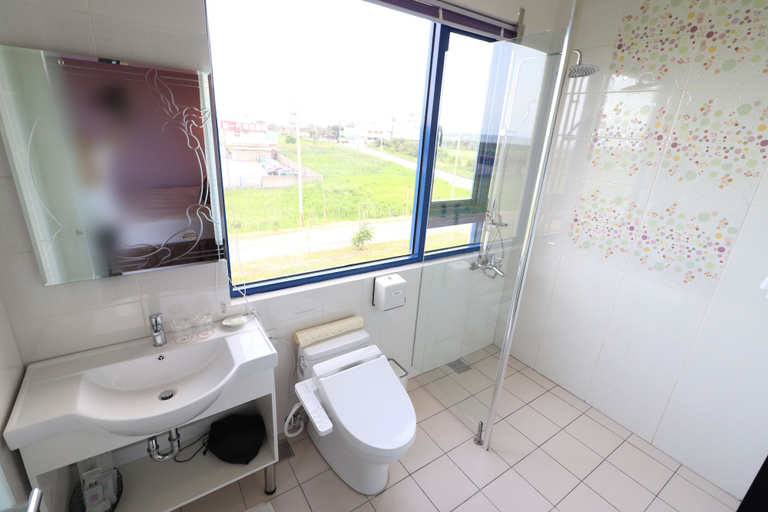 Bathroom 4, Zen Ocean B&B, Hualien