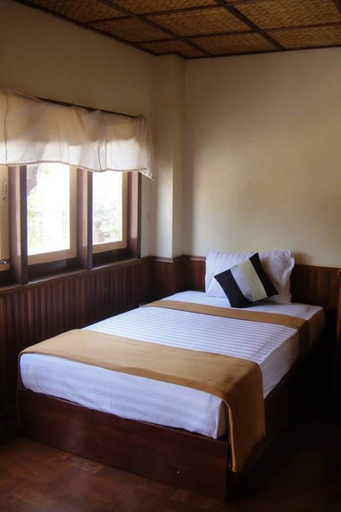 Bedroom 3, Three Seasons Inn & Spa, Taunggye
