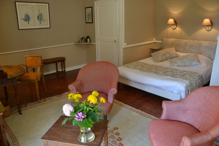 Bedroom 2, Château de Sury, Nièvre
