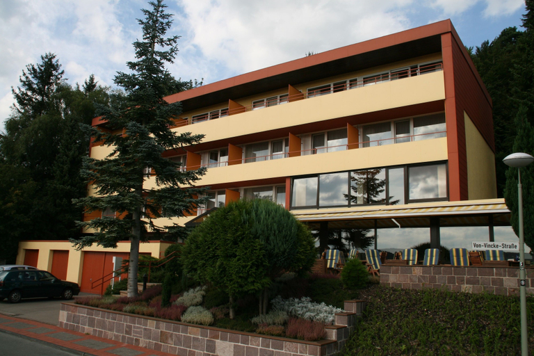 Exterior & Views 2, Hotel Waldcafé Jäger, Höxter