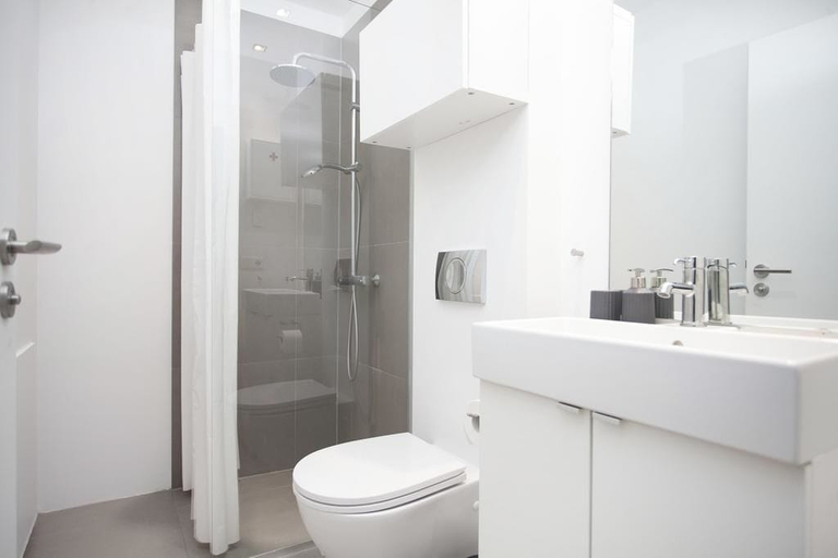 Bathroom 3, Blue Luxury Apartments, Reykjavík