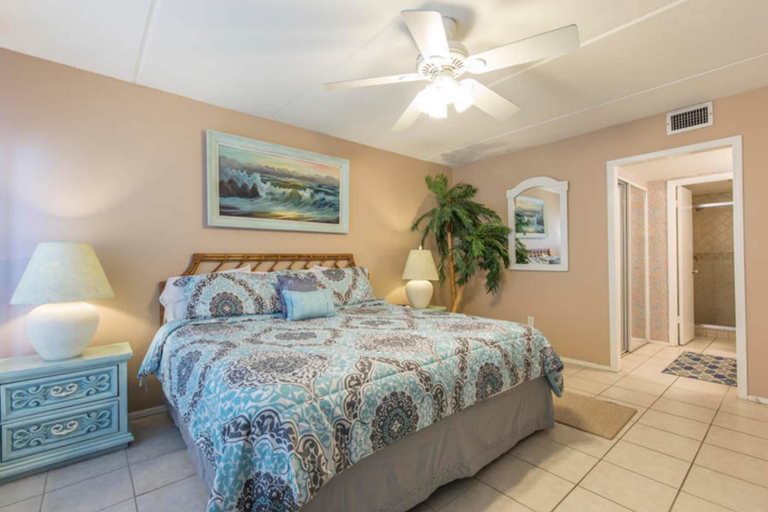 Bedroom 2, Suntide II Condominium 307, Cameron