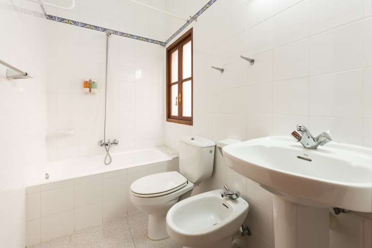 Bathroom 4, Hostal Sa Baronia, Baleares
