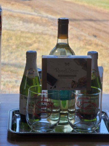Food & Drinks, Ladd Pond Cabins and Campground, Coos