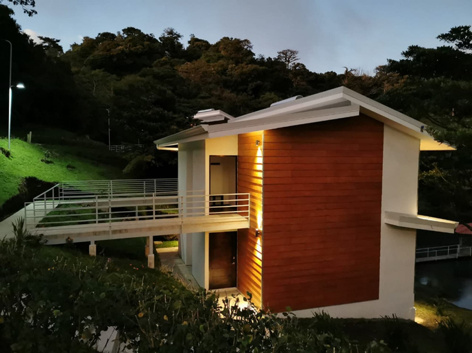 Exterior & Views 2, Burbi Lake Lodge Monteverde, Abangares