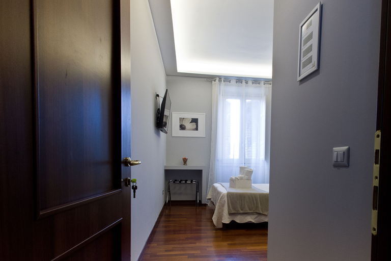 Others 4, Borghese Executive Suite, Rome