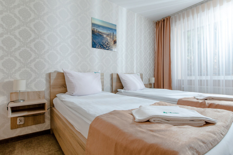 Bedroom 3, Millennium Spa, Kamień