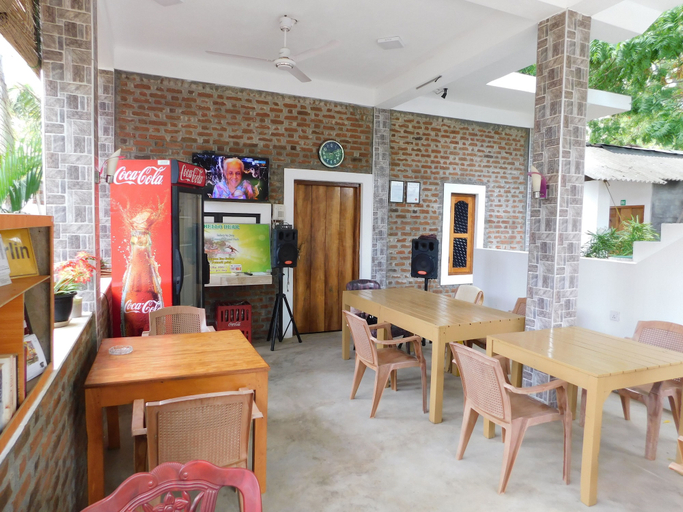 Food & Drinks 5, The Bavarian Resort, Pothuvil