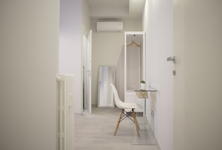 Others 5, Winkler Suites, Rome