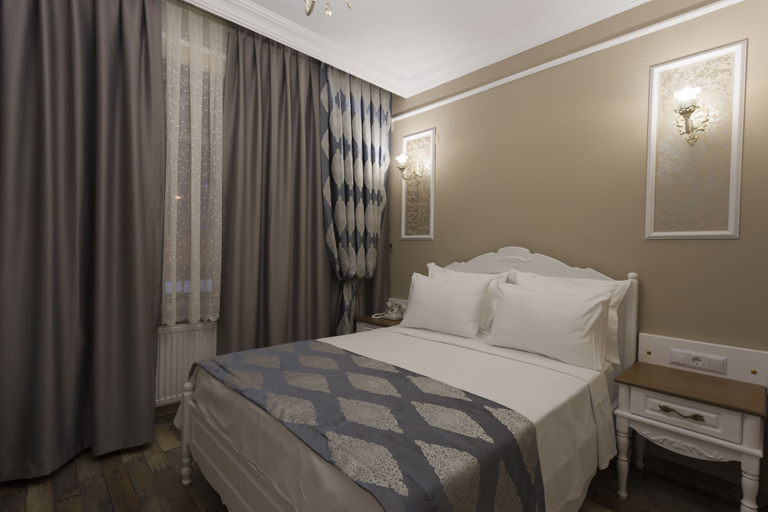 Bedroom 2, Zeynep Hatun Otel, Biga