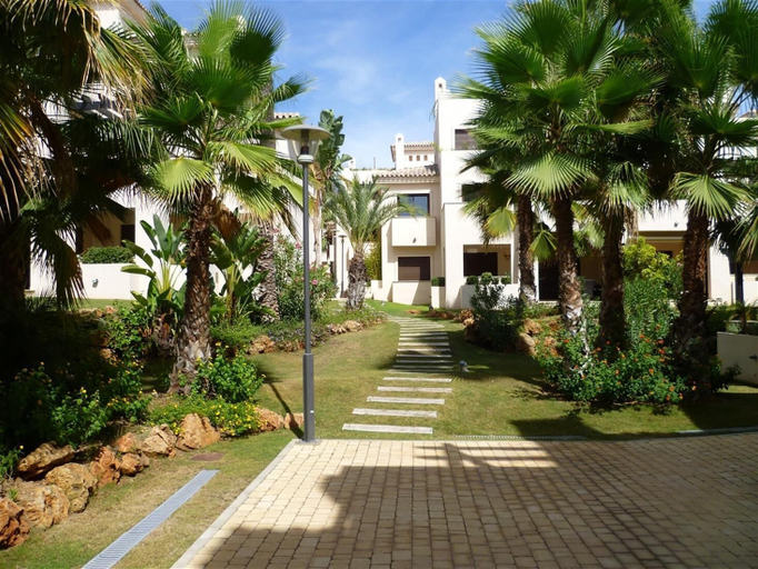 Exterior & Views 2, Luxury Penthouse Puerto Banus, Marbella, Málaga