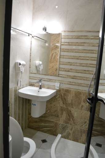 Bathroom 5, Hotel Tia Maria, Nesebar