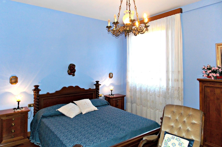 Bedroom 3, Villa Cristina, Florence
