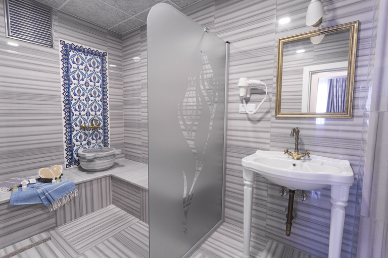 Bathroom 5, Zeynep Hatun Otel, Biga