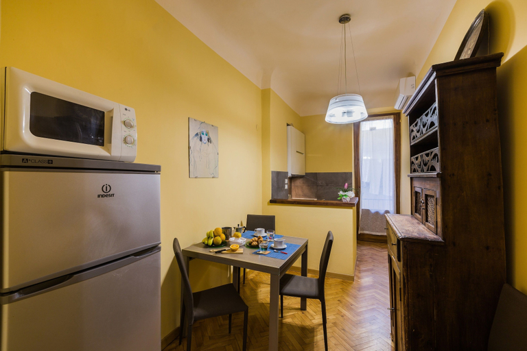 Others 5, Piccolo Sogno, Florence