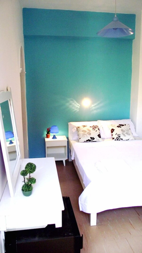 Bedroom 3, Avra Budget Beach Hotel, Ionian Islands