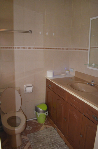 Bathroom 4, Kim Beatriz Compound, Lapu-Lapu City