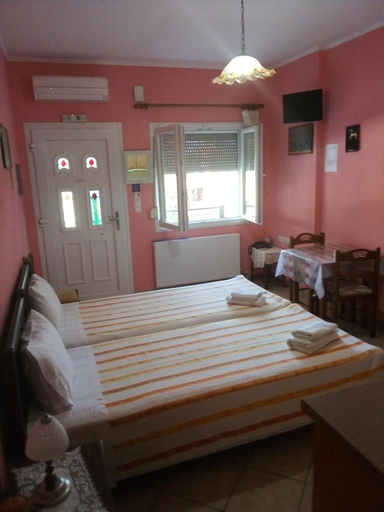 Bedroom 4, Studios Kostas & Despina, East Macedonia and Thrace