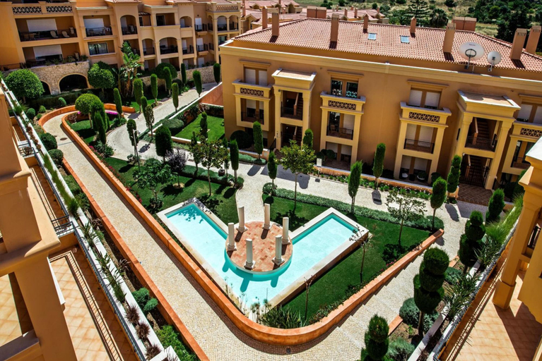 Exterior & Views 2, Baia da Luz, Lagos