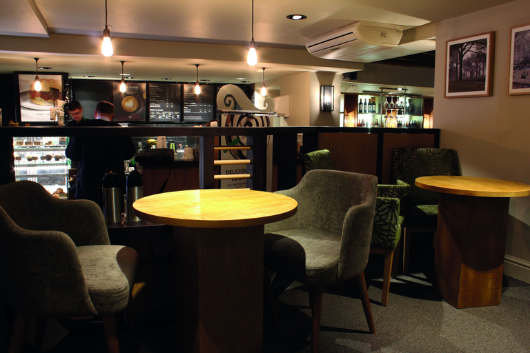 Food & Drinks 4, Lodge at Bristol, South Gloucestershire