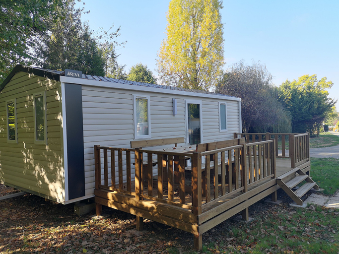 Exterior & Views 2, Camping Caravaning Des Bondons, Seine-et-Marne