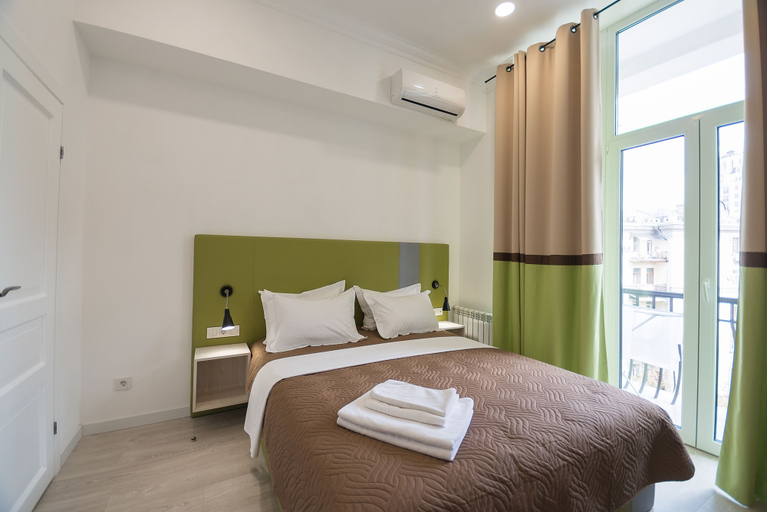 Bedroom 4, Partner Guest House Khreschatyk, Shevchenkivs'kyi