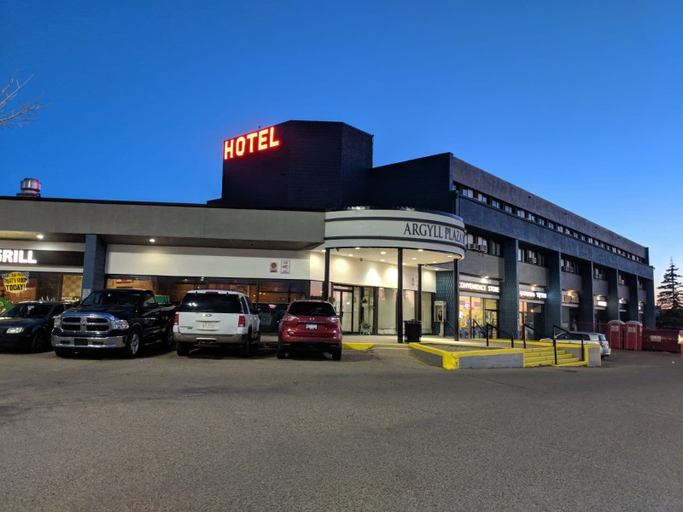 Exterior & Views 2, Argyll Plaza Hotel, Division No. 11