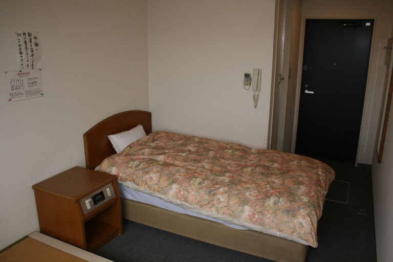 Bedroom 2, Hiroshima Peace Hotel Ujina, Hiroshima