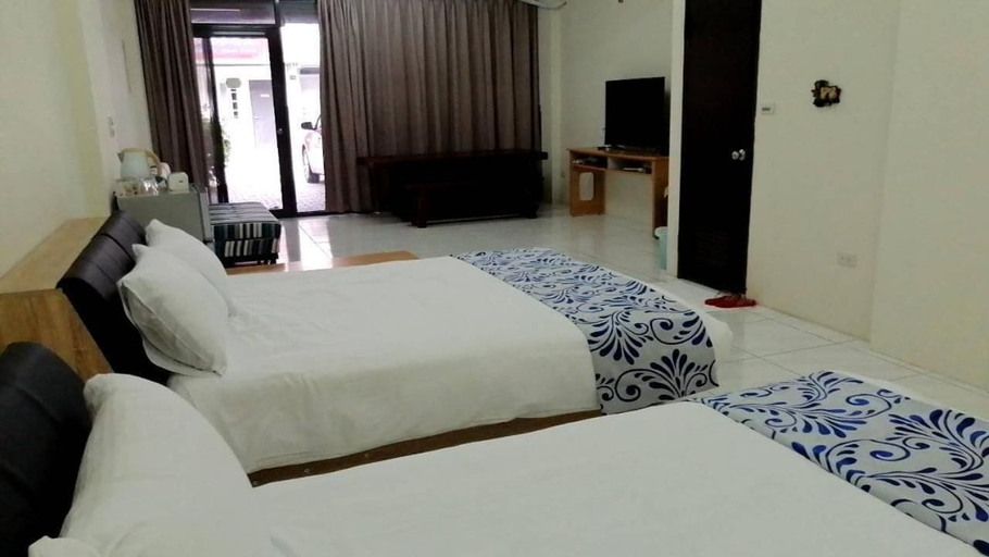 Bedroom 2, Sanyi House, Miaoli
