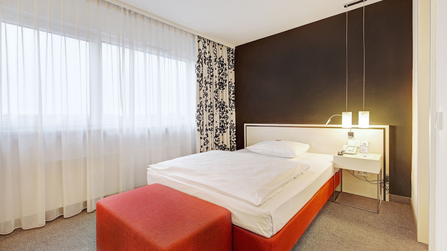 Bedroom 4, Hotel Schwanen Stuttgart-Airport Messe, Esslingen