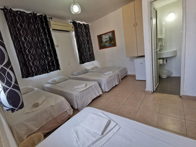 Bedroom 4, Atara Hotel