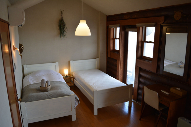 Bedroom 2, La Terrasse Awaji, Awaji