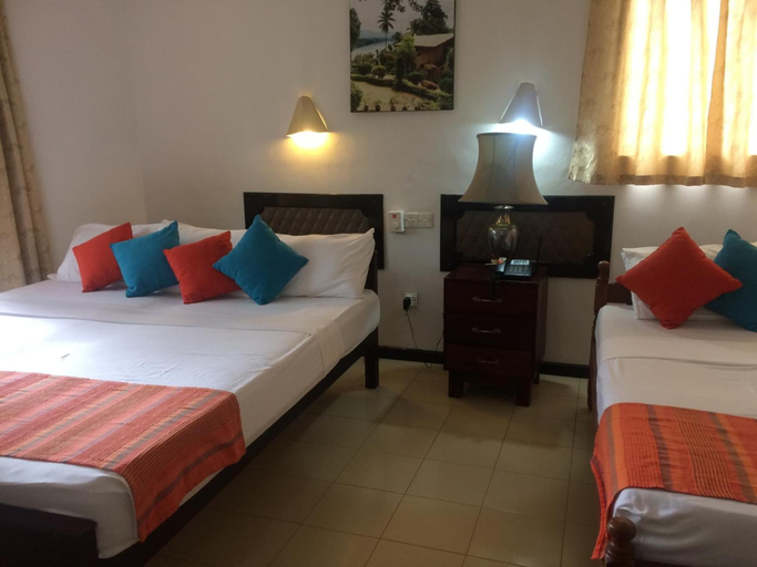 Bedroom 3, Oruthota Chalets, Medadumbara