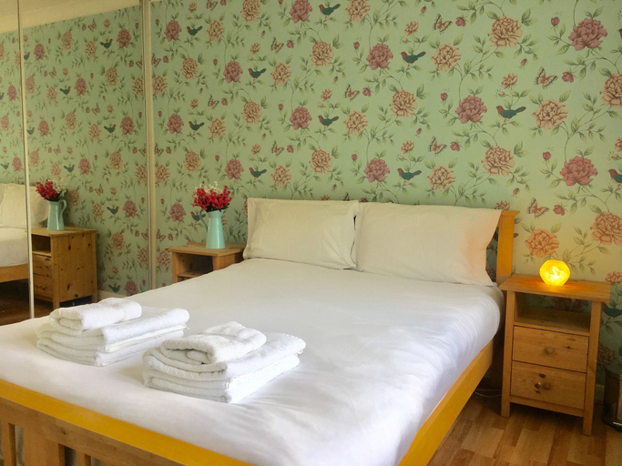 Bedroom 3, アップル パーチ、ベッドルーム 2 室、フラット - パーキング無料, Oxfordshire